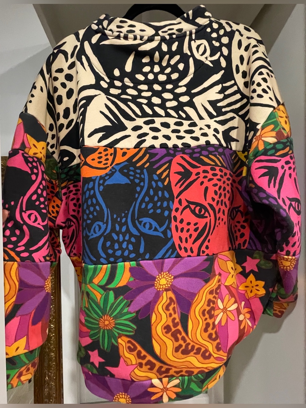 Farm Rio Graphic Sweatshirt, S - Picture 4 of 4